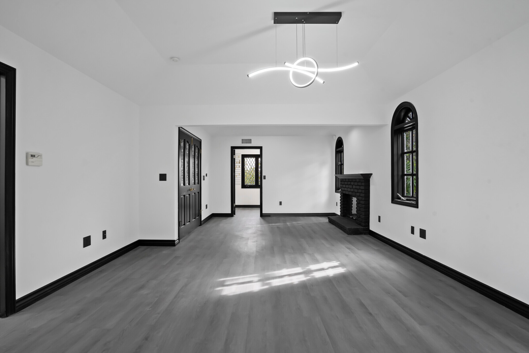 Building Photo - 9853 Wish Ave
