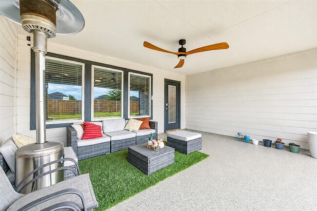 Building Photo - 3238 Derry Hill Dr