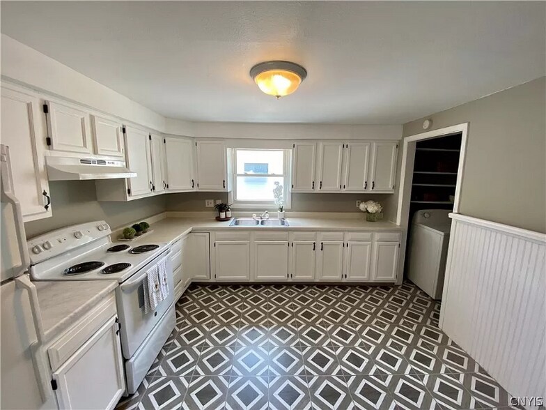 Building Photo - 406 Hanover Ave