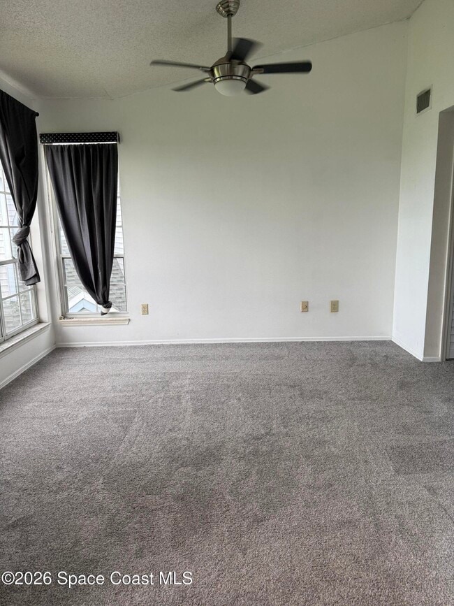 Building Photo - 7170 US-1