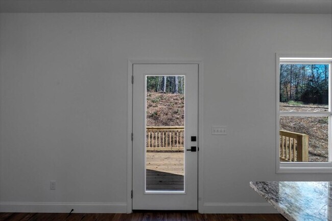 Building Photo - 131 Owenby Ln