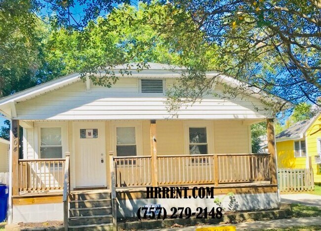 Primary Photo - Charming Renovated 3 Bedroom 1 Bath Single Family Home located in the Fairmount area of Norfolk, VA!