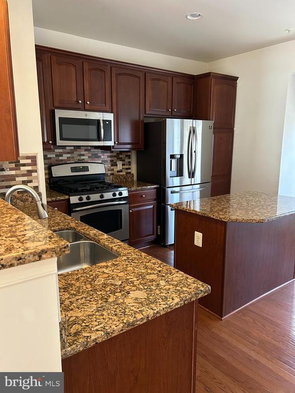 Building Photo - 3507 Ellery Cir