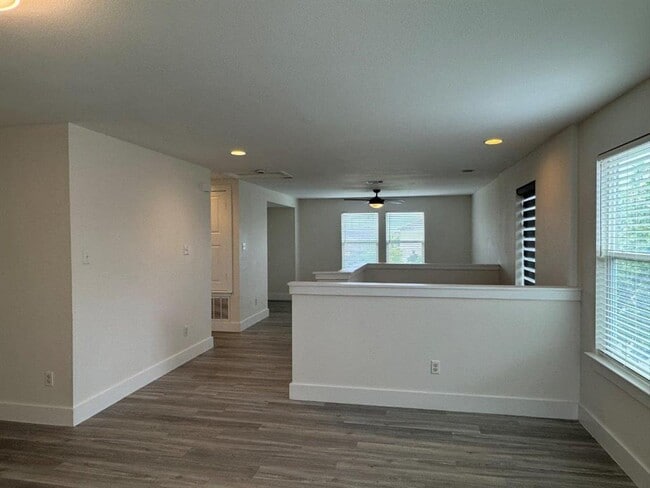 Building Photo - 11221 Whitefaulds Dr