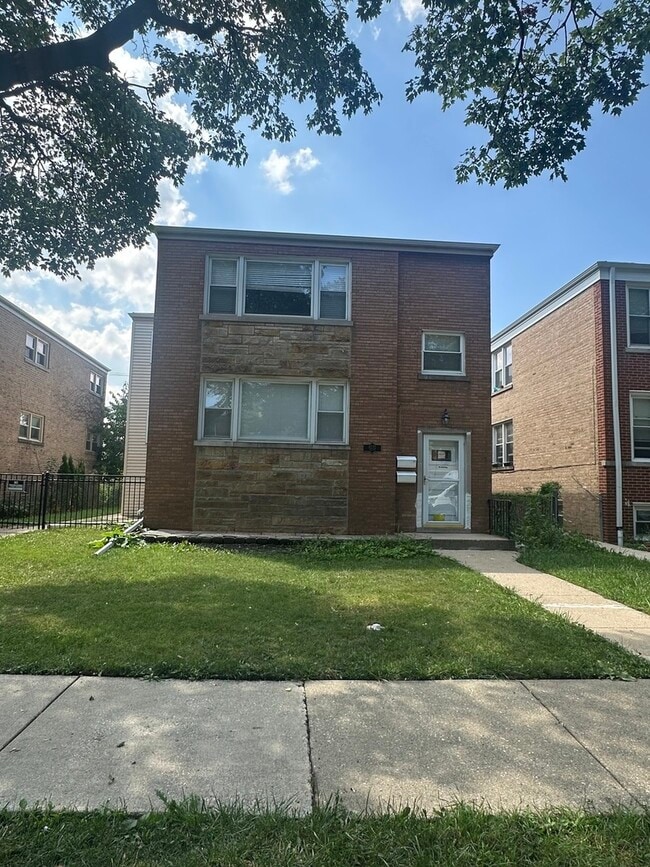 Primary Photo - 8232 Keating Ave