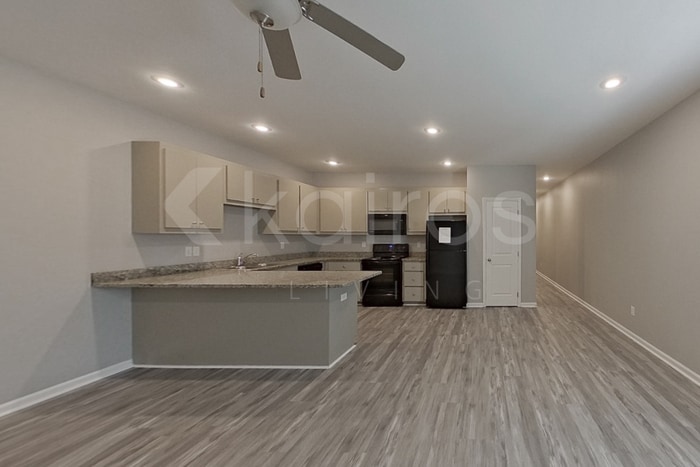 Building Photo - 2009 Wilson Rd