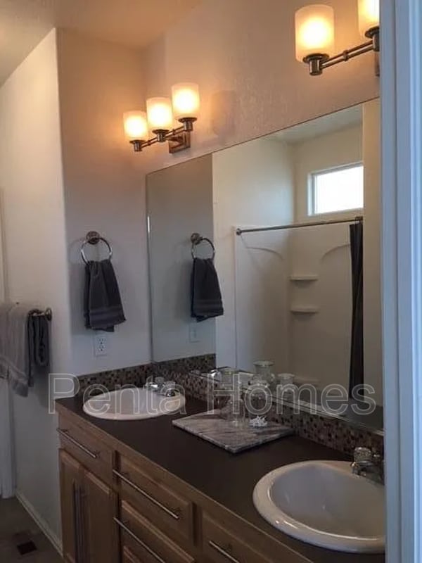 Building Photo - 2326 Forecastle Dr