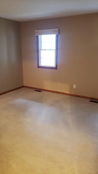 2nd Bedroom - 6678 Hidden Lake Trl