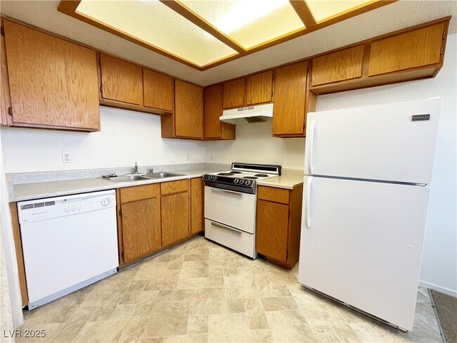 Building Photo - 2209 James Bilbray Dr