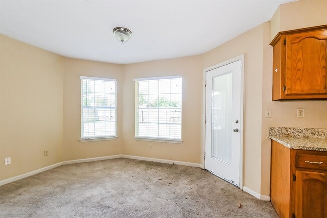 Building Photo - 2569 Kate Bond Rd