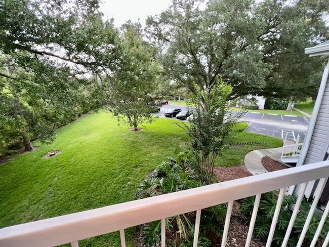 Building Photo - 2585 Grassy Point Dr