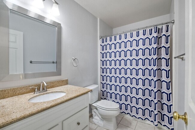 Building Photo - 1951 Swallow Ln