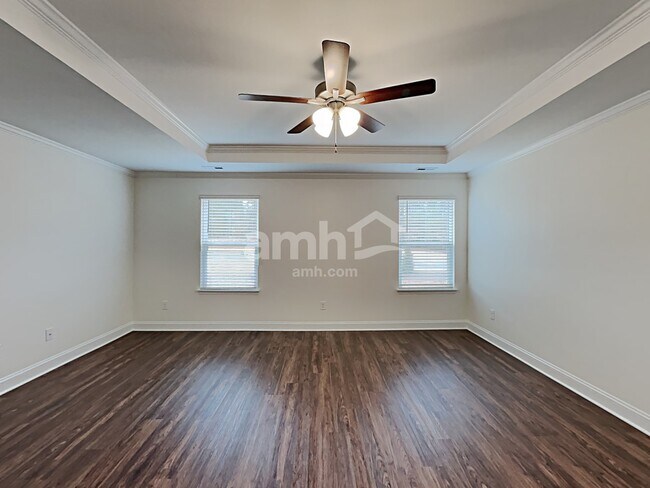 Building Photo - 1018 Bentley Pl
