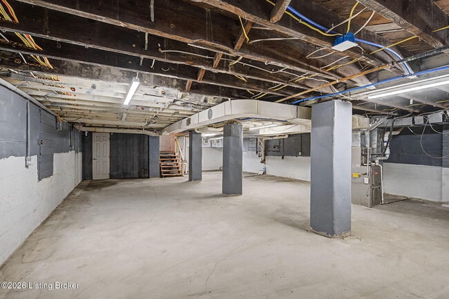 Building Photo - 2906 Dixie Hwy