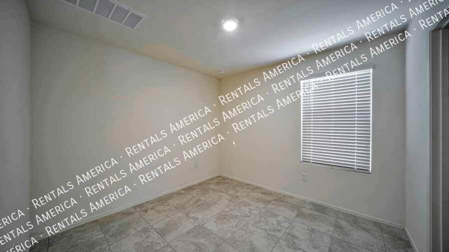 Building Photo - 8803 E Stone Meadow Cir