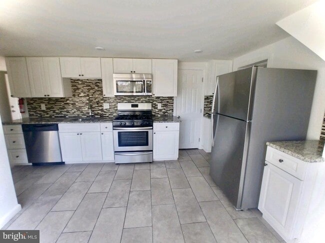 Building Photo - 535 Chews Landing Rd