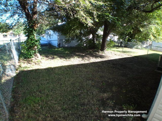 Building Photo - 2370 N Garland St