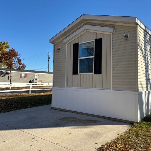 Building Photo - 9901 IN-3