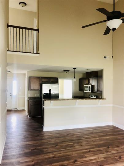 Building Photo - 2212B Sweet Bay Drive.