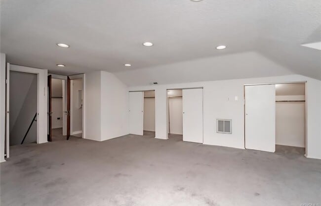 Building Photo - 411 Lafayette Ave