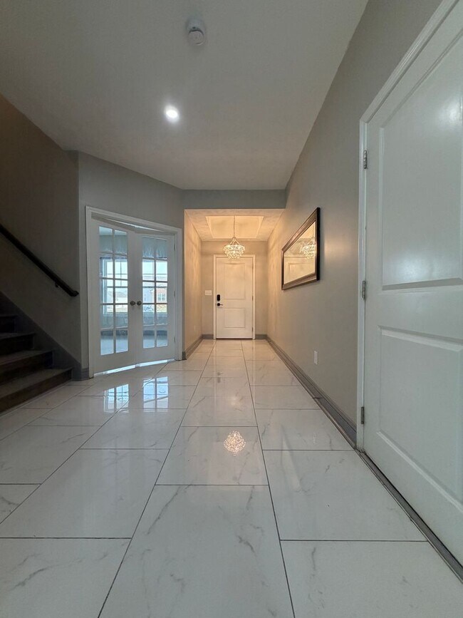 Building Photo - Newly Built 4-Bedroom Home for Rent in Old Heritage Neighborhood – Shelbyville, KY