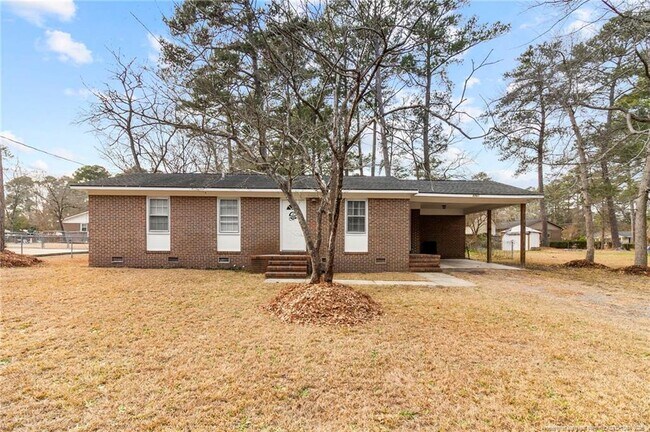 Building Photo - 5861 Columbine Rd