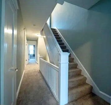 Building Photo - 34 E Liberty St