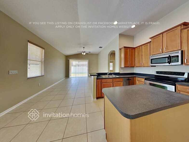 Building Photo - 1203 Gentilly Ln