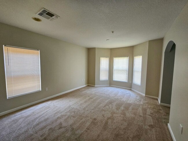 Building Photo - 1 bedroom condo in a resort like community Fairways at Grand Harbor