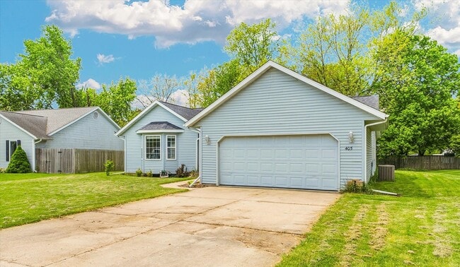 Building Photo - 405 Ridge Rd