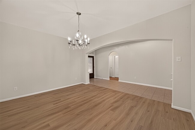Building Photo - 4823 Grand Chateau Ln