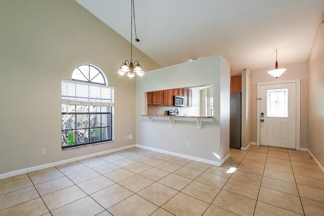 Building Photo - 1006 Burnett St