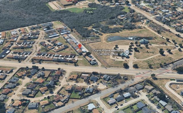 Building Photo - 16 W Creek Ln