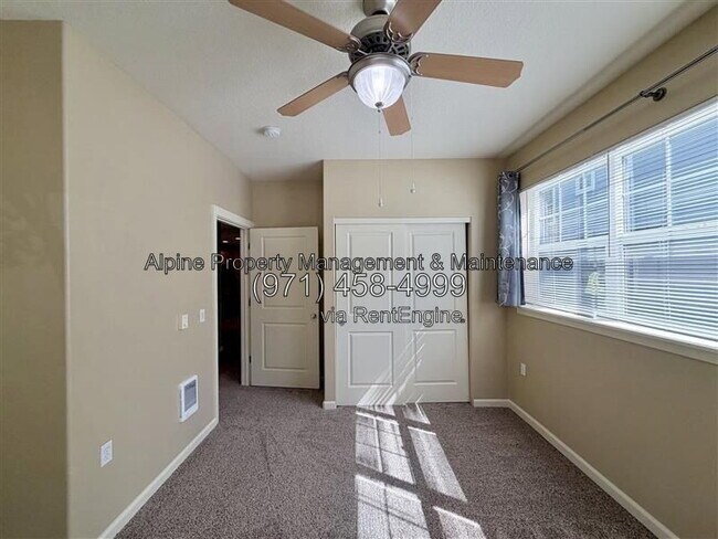 Building Photo - 22836 SW Forest Creek Dr