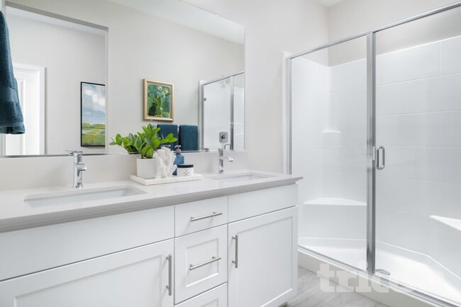 Building Photo - 10605 Barrena Lp