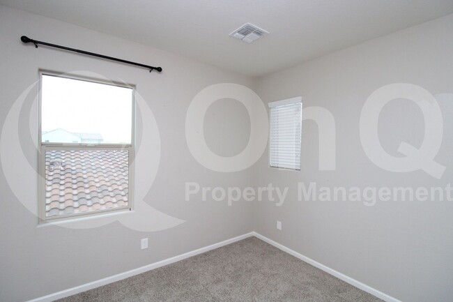 Building Photo - 26130 N 121st Ave
