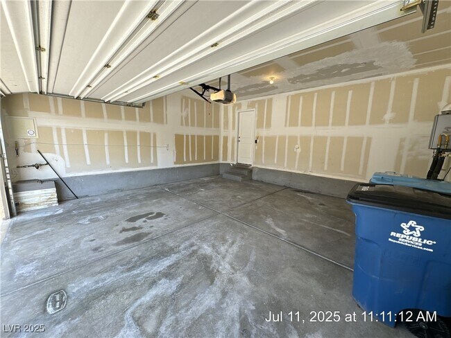 Building Photo - 10838 Faulkner Run Ave