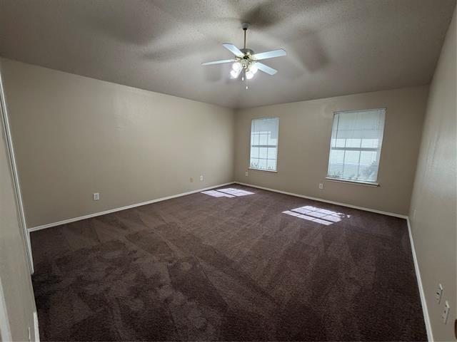 Building Photo - 111 Palm Dr