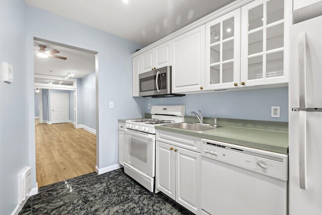 Building Photo - 322 Washington St