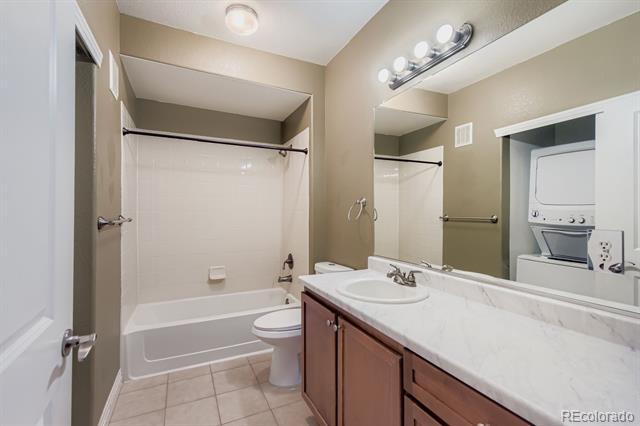 Building Photo - 9059 E Panorama Cir