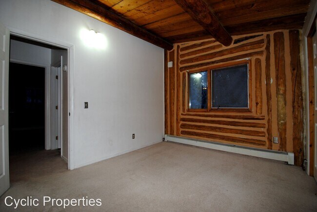 Building Photo - 4 br, 2 bath House - 2431 Schutzen