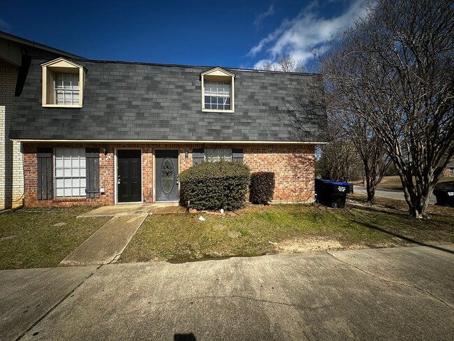 Primary Photo - 2 Bedroom in Springhill ISD