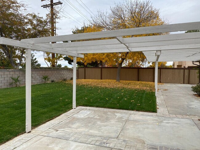 Building Photo - 3611 Kim Ct