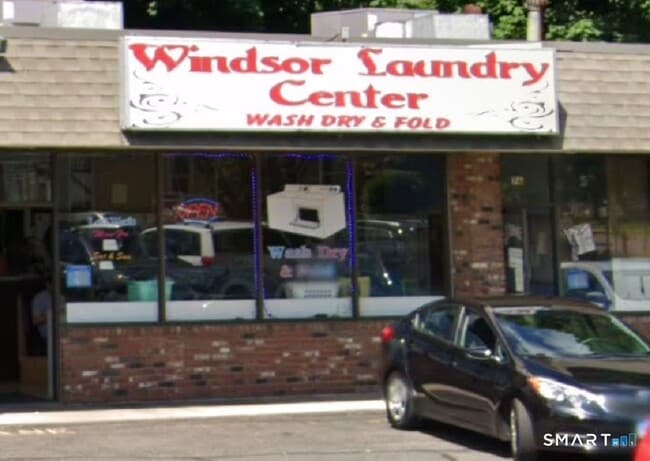 Building Photo - 53 Poquonock Ave