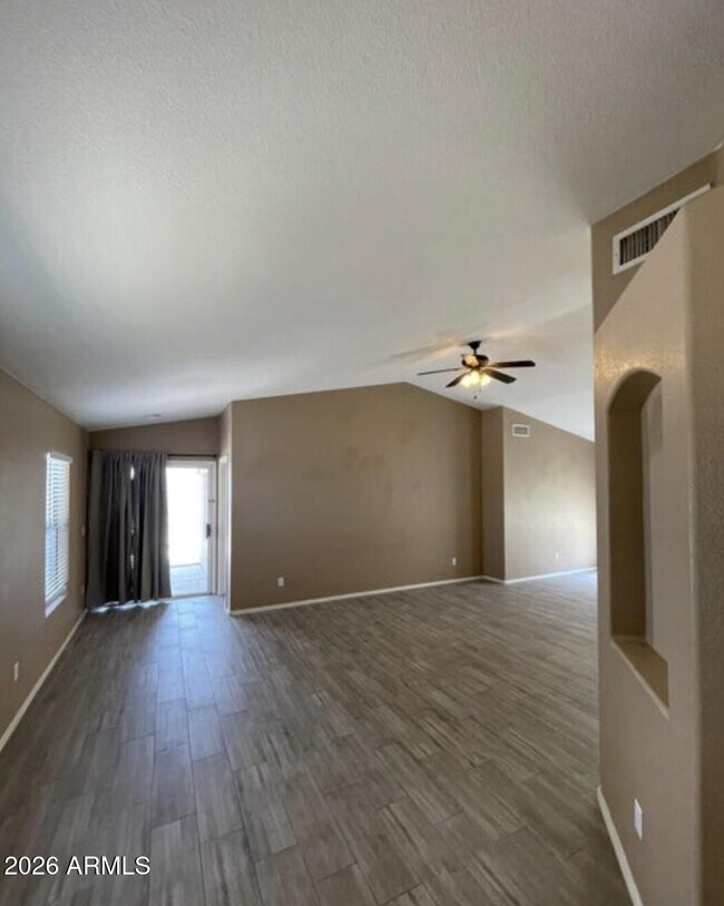 Building Photo - 11350 W Eden McKenzie Dr