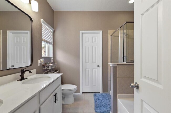 Building Photo - 3129 Adrian Creek Dr