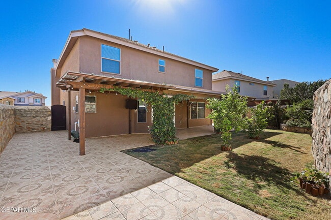 Building Photo - 5021 Silver Cholla Dr