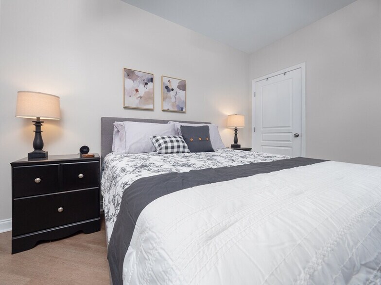 Building Photo - 3373 Renaissance Park Pl