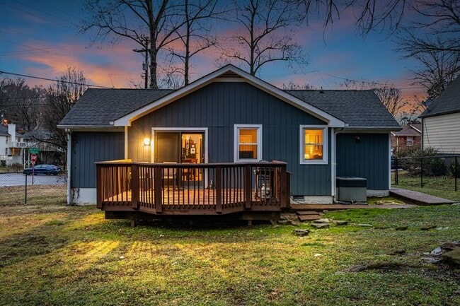 Building Photo - 921 Fitzpatrick Rd