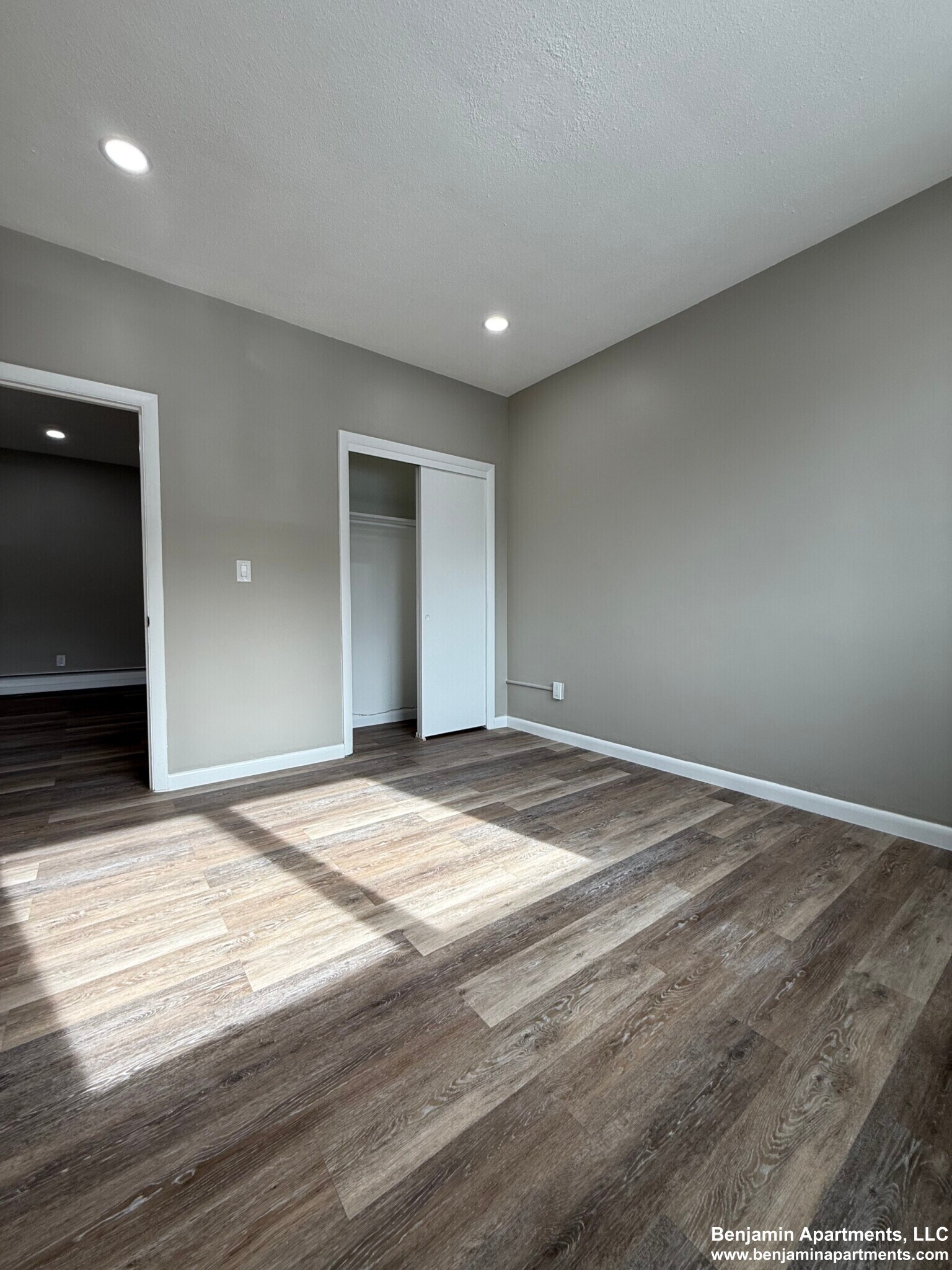 Building Photo - 50 Evergreen St